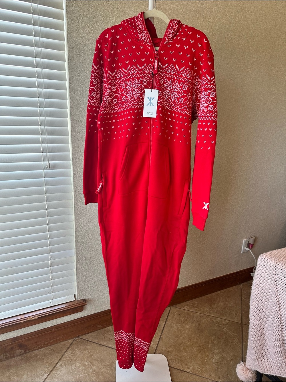 Onepiece Nordic fair isle Norwegian Alpine red jumpsuit size large NWT